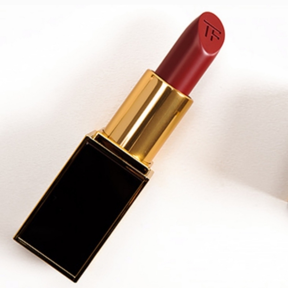 TOM FORD LIP COLOR MATTE LIPSTICK 08 velvet cherry NIB